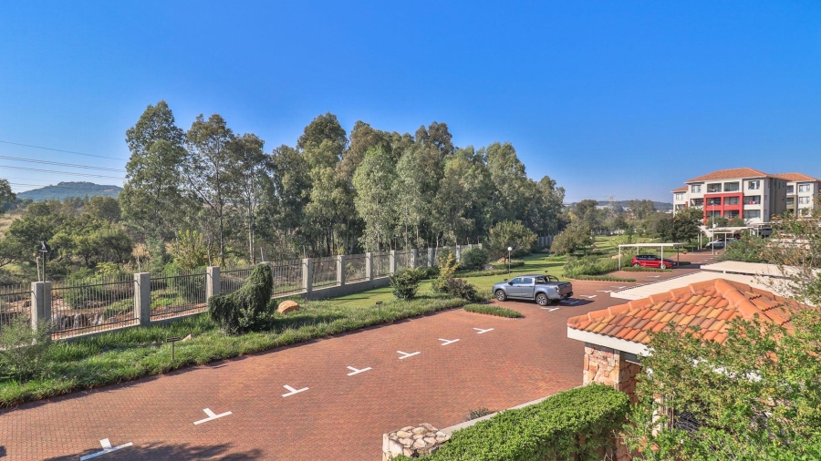 2 Bedroom Property for Sale in Lonehill Gauteng