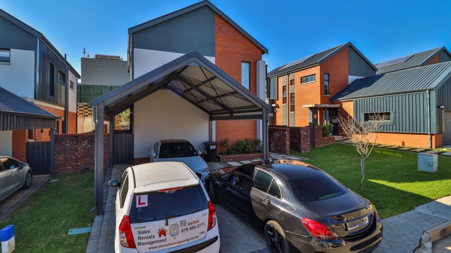 3 Bedroom Property for Sale in Kya Sands Gauteng