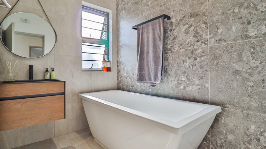 3 Bedroom Property for Sale in Kya Sands Gauteng