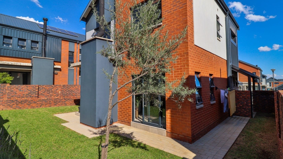 3 Bedroom Property for Sale in Kya Sands Gauteng