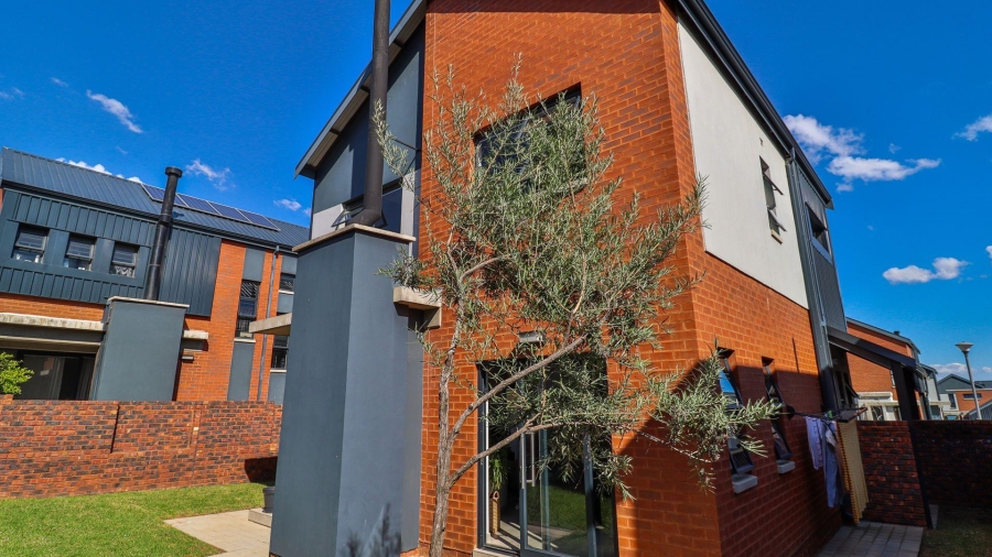 3 Bedroom Property for Sale in Kya Sands Gauteng