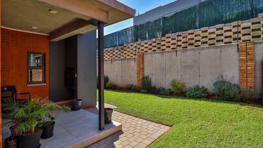 3 Bedroom Property for Sale in Kya Sands Gauteng