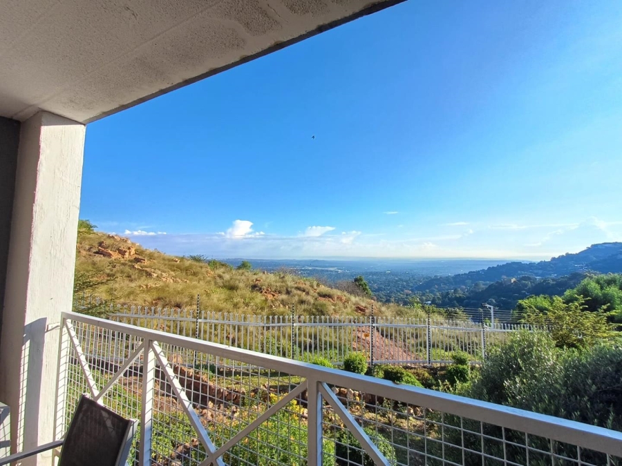 To Let 2 Bedroom Property for Rent in Northcliff Gauteng