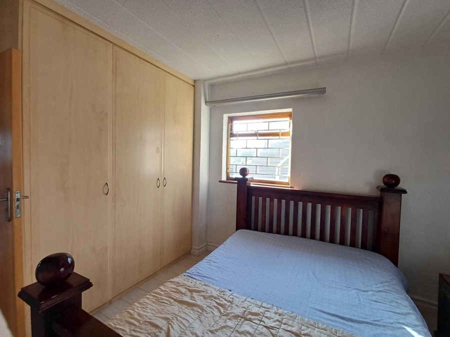 To Let 2 Bedroom Property for Rent in Northcliff Gauteng