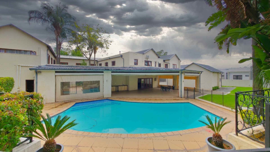 9 Bedroom Property for Sale in Strathavon Gauteng