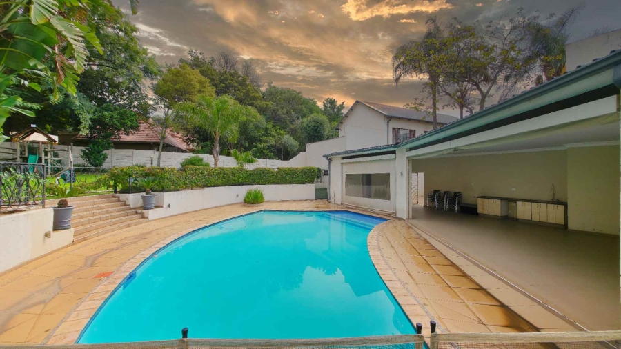 9 Bedroom Property for Sale in Strathavon Gauteng