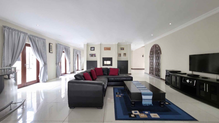 9 Bedroom Property for Sale in Strathavon Gauteng