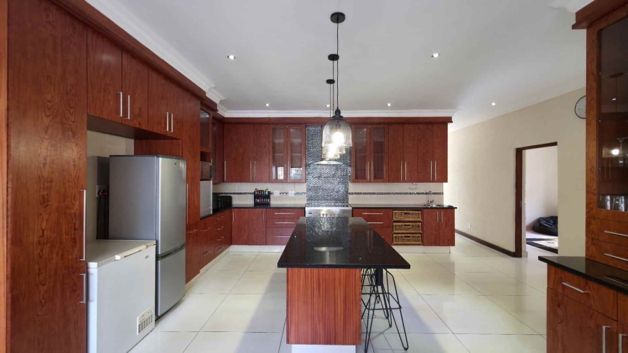 9 Bedroom Property for Sale in Strathavon Gauteng