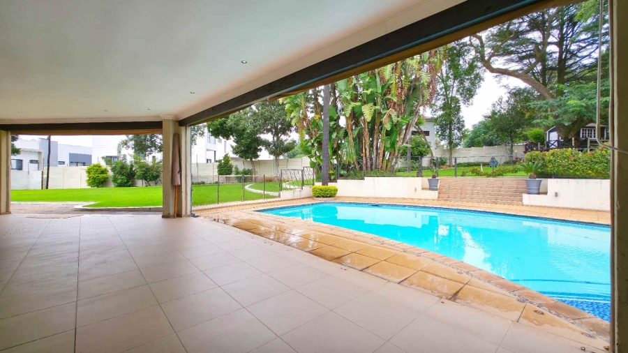9 Bedroom Property for Sale in Strathavon Gauteng