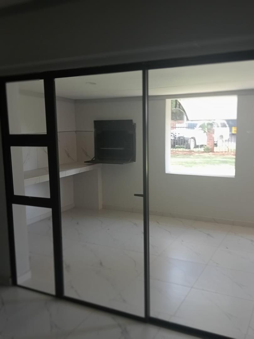 To Let 4 Bedroom Property for Rent in Cullinan Gauteng