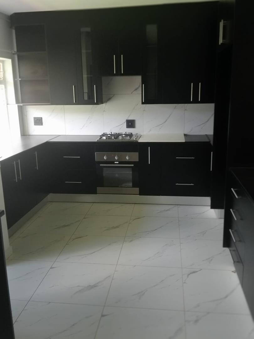 To Let 4 Bedroom Property for Rent in Cullinan Gauteng
