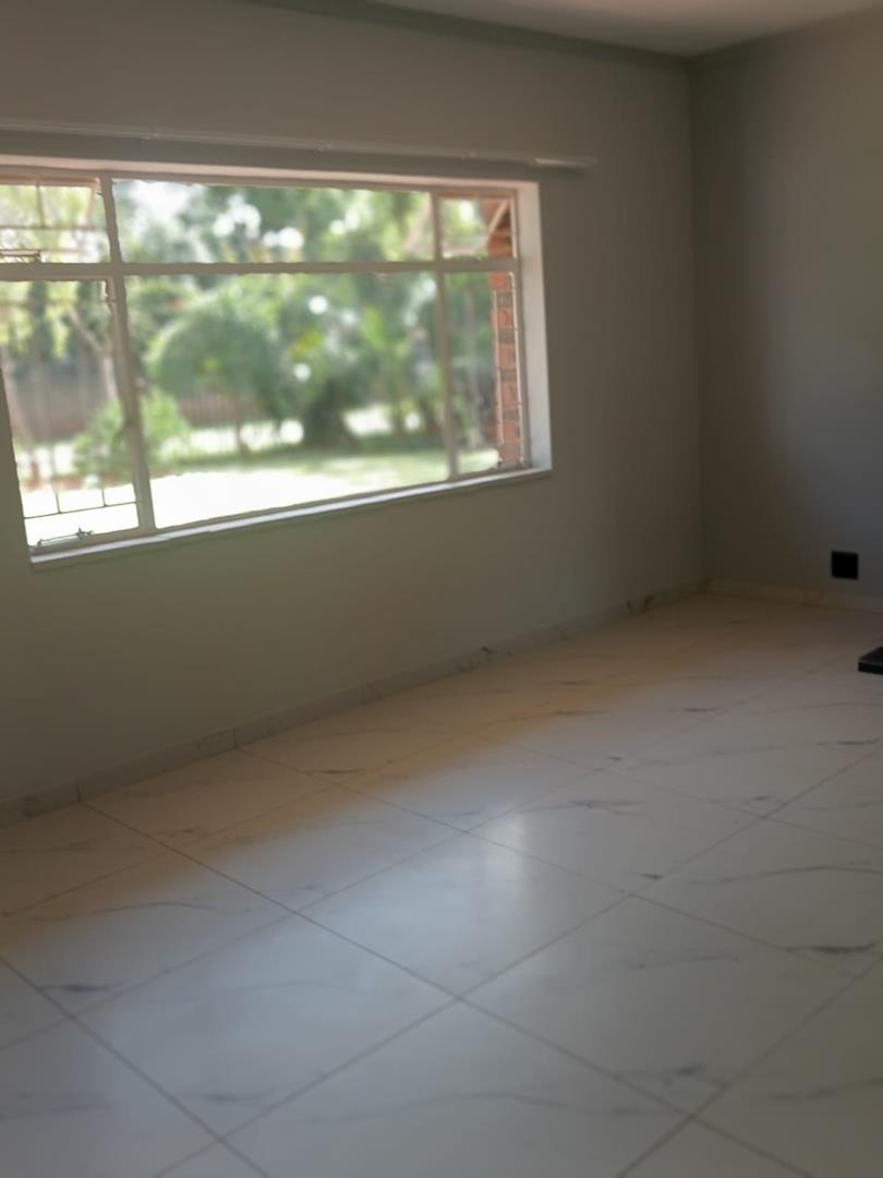 To Let 4 Bedroom Property for Rent in Cullinan Gauteng