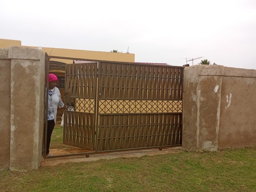2 Bedroom Property for Sale in Soweto Central Gauteng