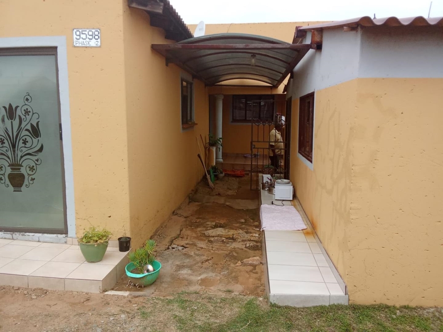 2 Bedroom Property for Sale in Soweto Central Gauteng