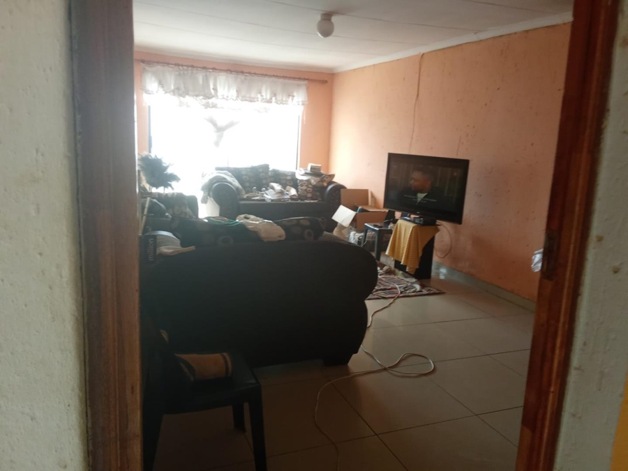 2 Bedroom Property for Sale in Soweto Central Gauteng
