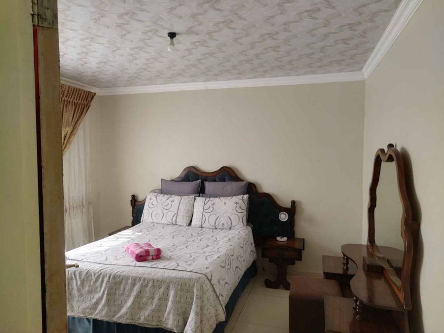 2 Bedroom Property for Sale in Winterveldt Gauteng