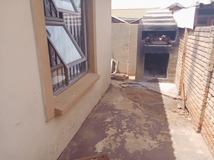 4 Bedroom Property for Sale in The Orchards Gauteng