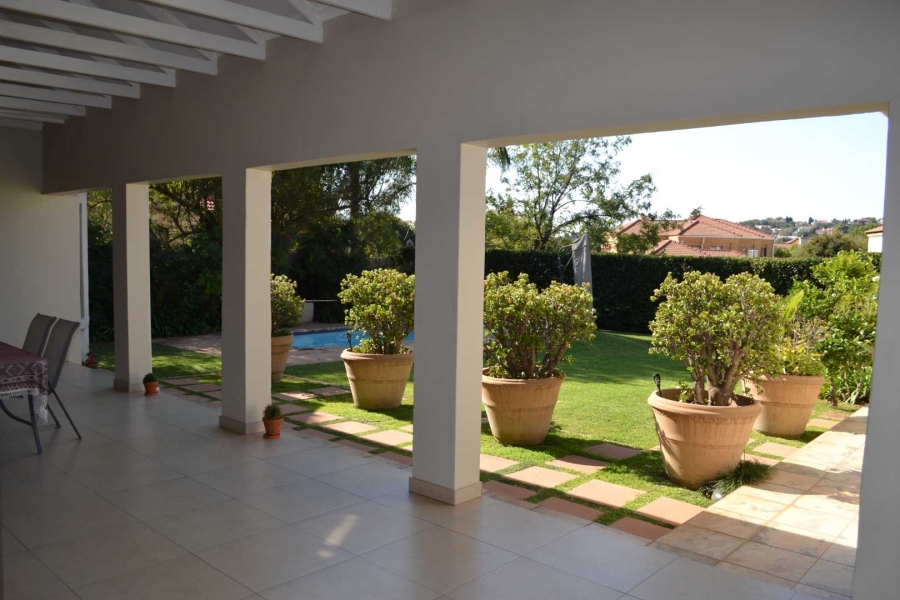 To Let 5 Bedroom Property for Rent in Woodhill Estate Gauteng