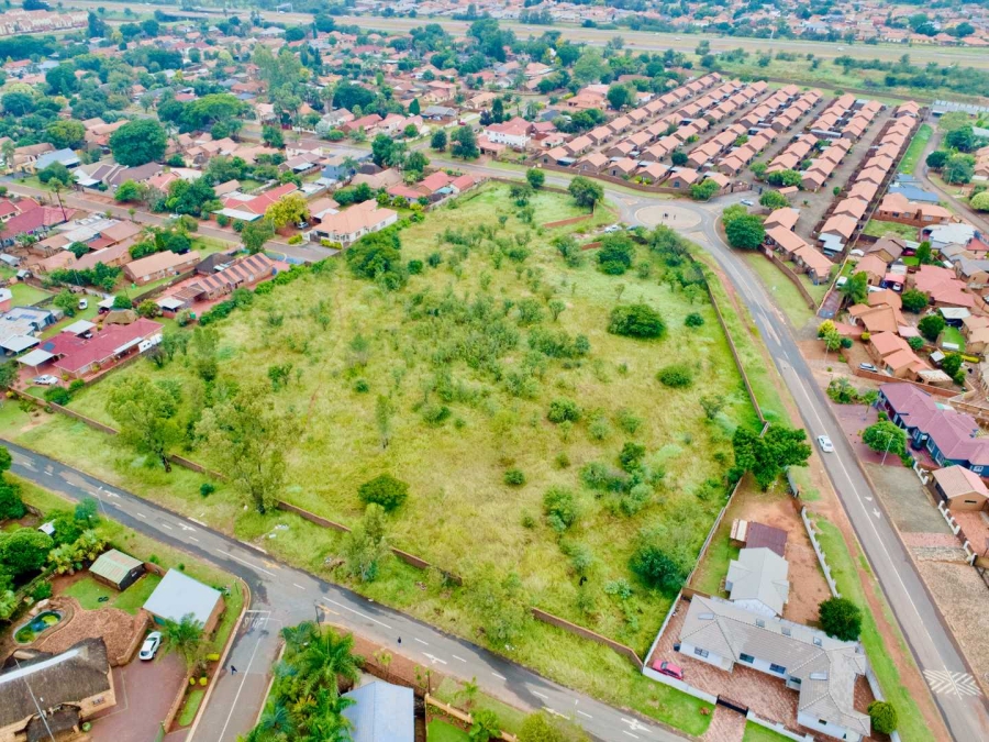 0 Bedroom Property for Sale in Akasia Gauteng