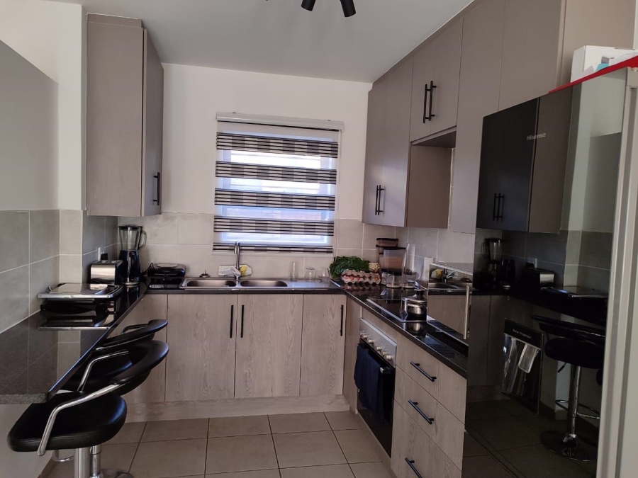 2 Bedroom Property for Sale in Theresa Park Gauteng
