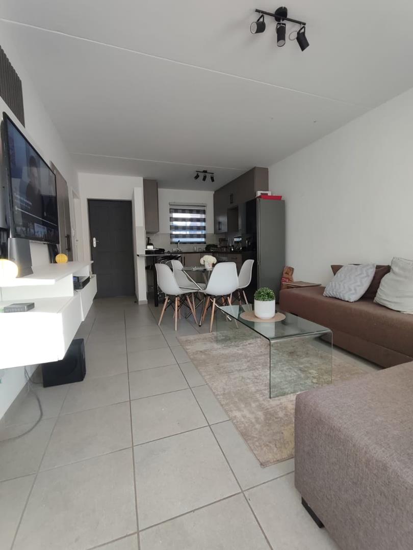 2 Bedroom Property for Sale in Theresa Park Gauteng