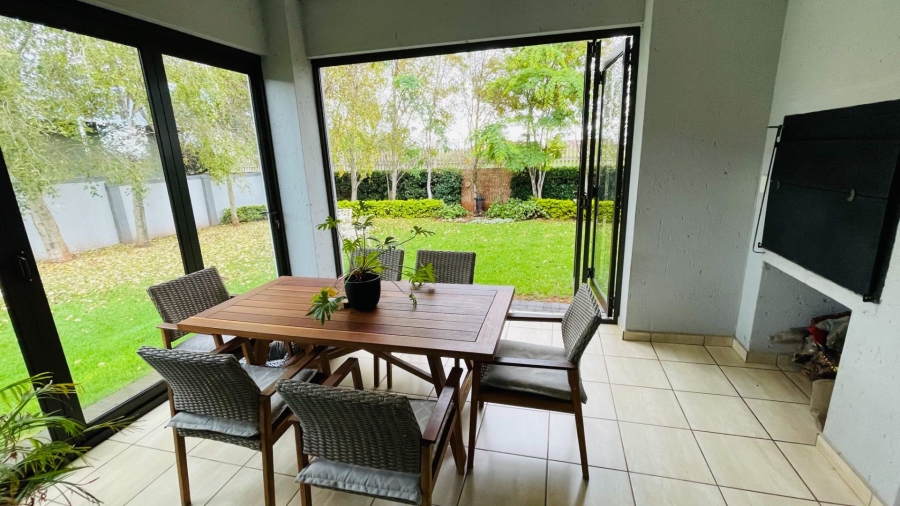 4 Bedroom Property for Sale in Midstream Hill Gauteng