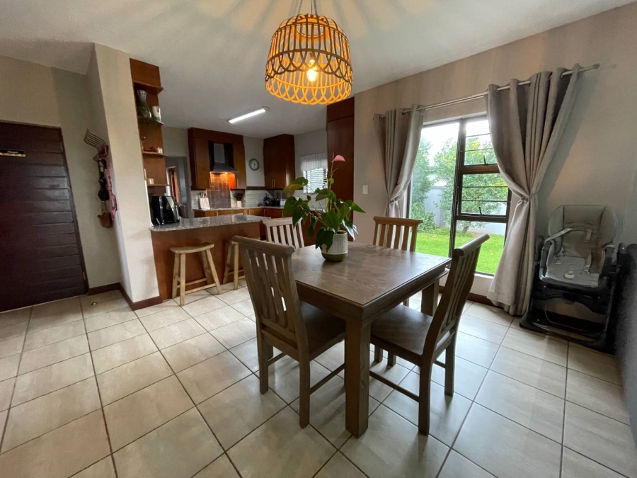 4 Bedroom Property for Sale in Midstream Hill Gauteng