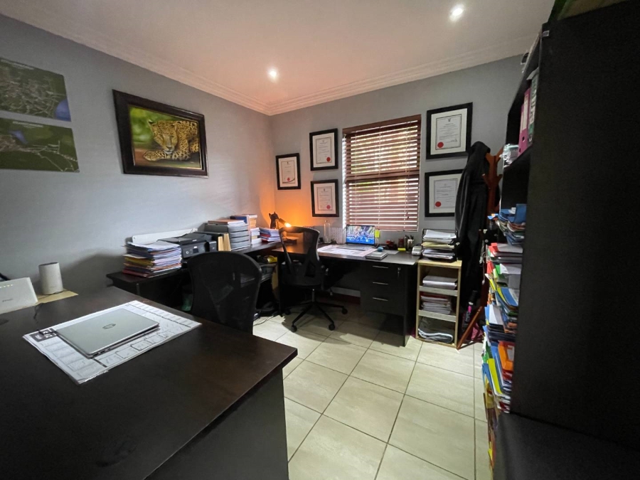 4 Bedroom Property for Sale in Midstream Hill Gauteng
