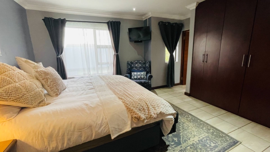 4 Bedroom Property for Sale in Midstream Hill Gauteng