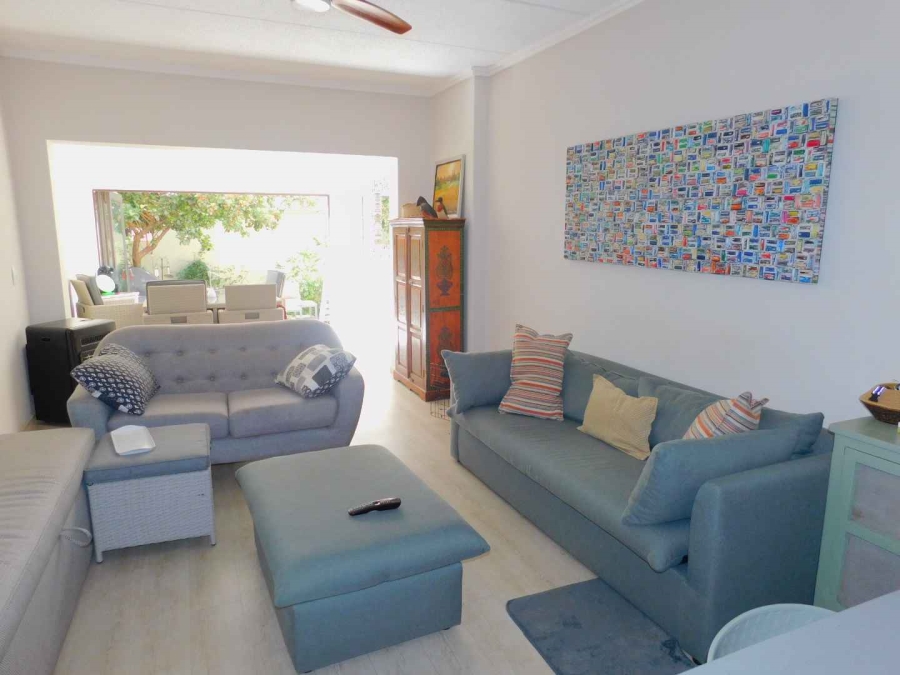 To Let 2 Bedroom Property for Rent in Bryanston Gauteng