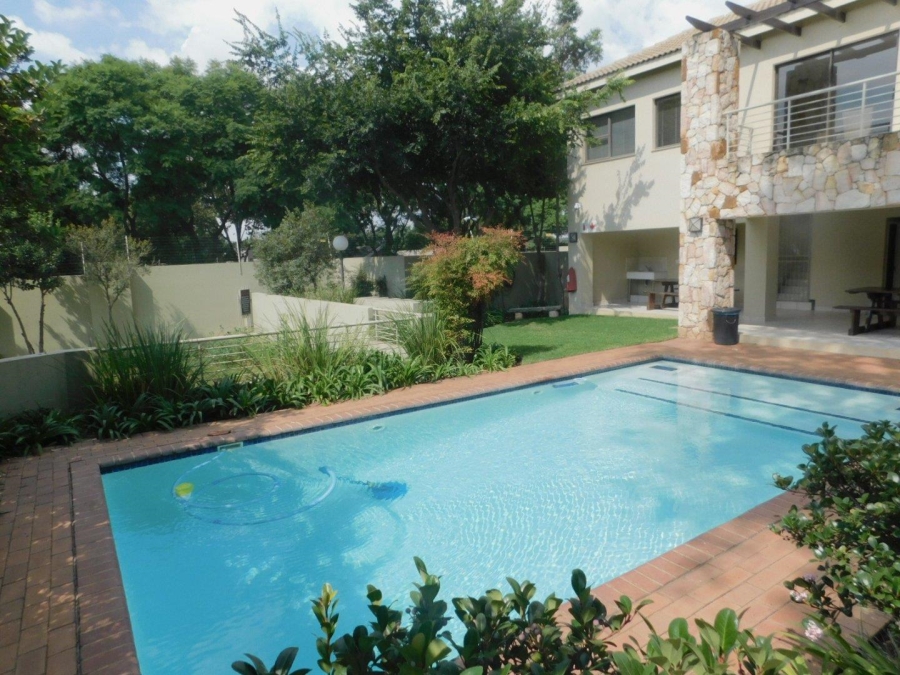 To Let 2 Bedroom Property for Rent in Bryanston Gauteng