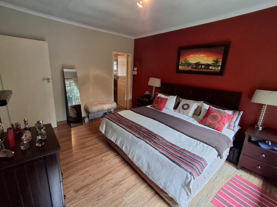 3 Bedroom Property for Sale in Brackendowns Gauteng