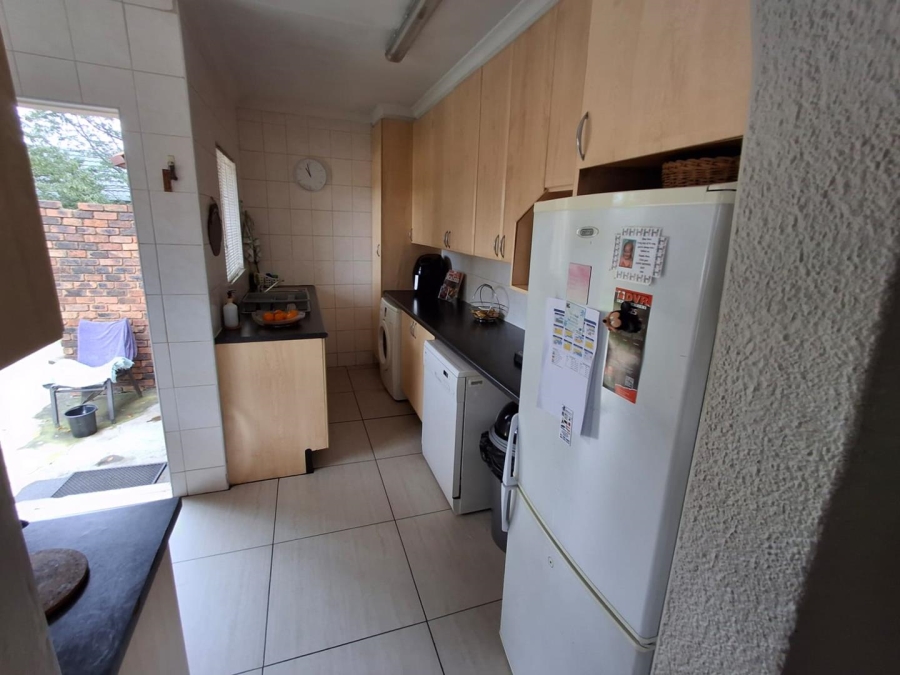 3 Bedroom Property for Sale in Brackendowns Gauteng