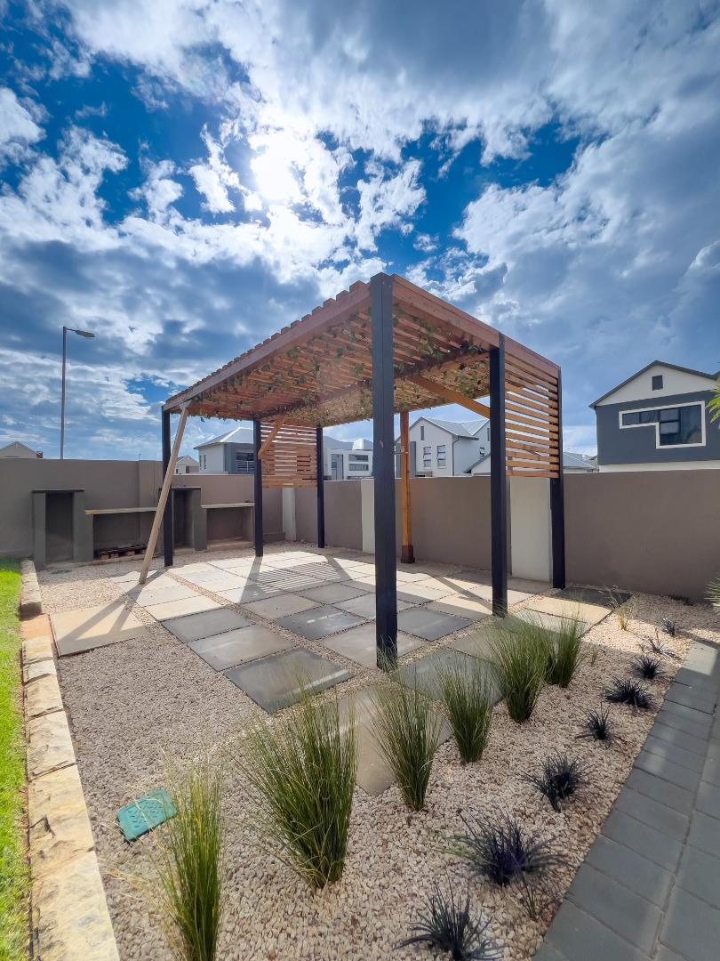 3 Bedroom Property for Sale in Golden Fields Estate Gauteng