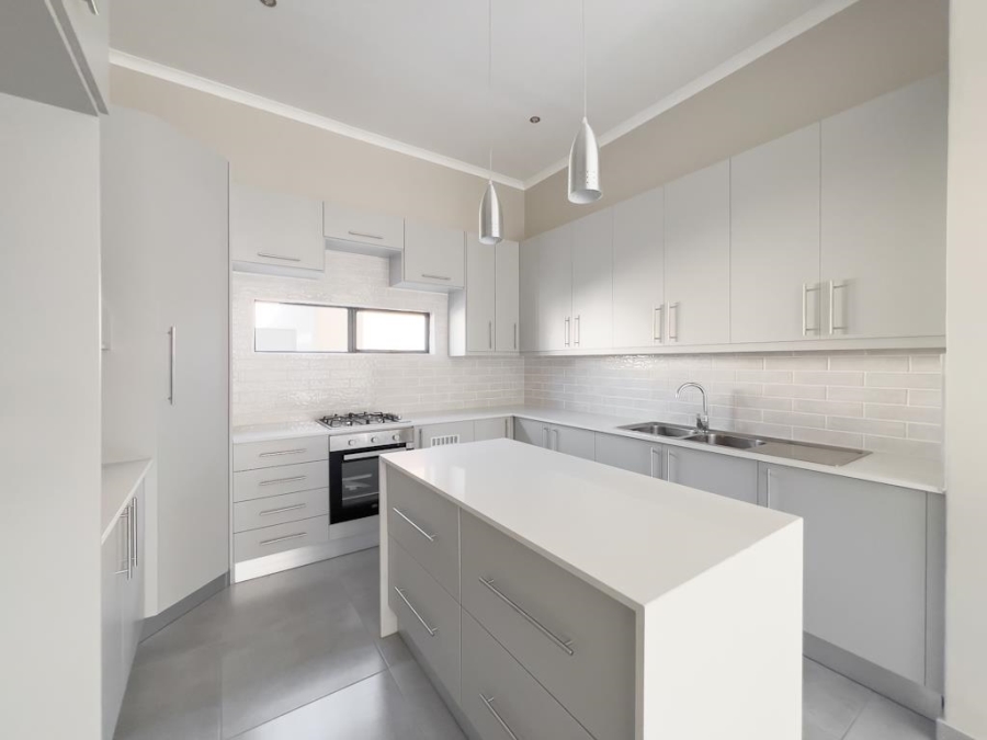 3 Bedroom Property for Sale in Golden Fields Estate Gauteng