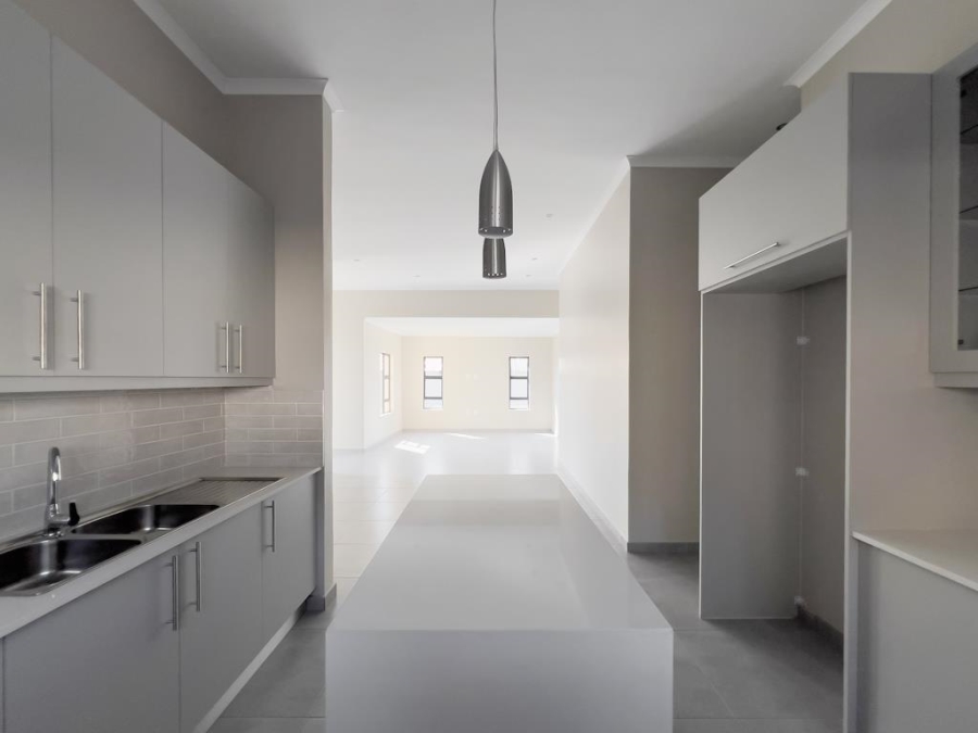 3 Bedroom Property for Sale in Golden Fields Estate Gauteng