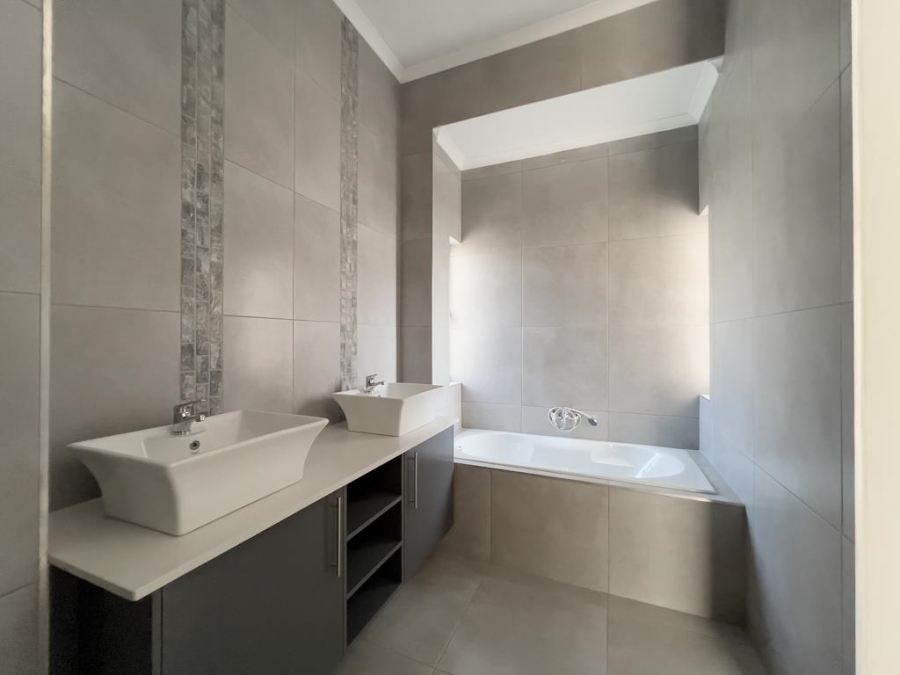3 Bedroom Property for Sale in Golden Fields Estate Gauteng