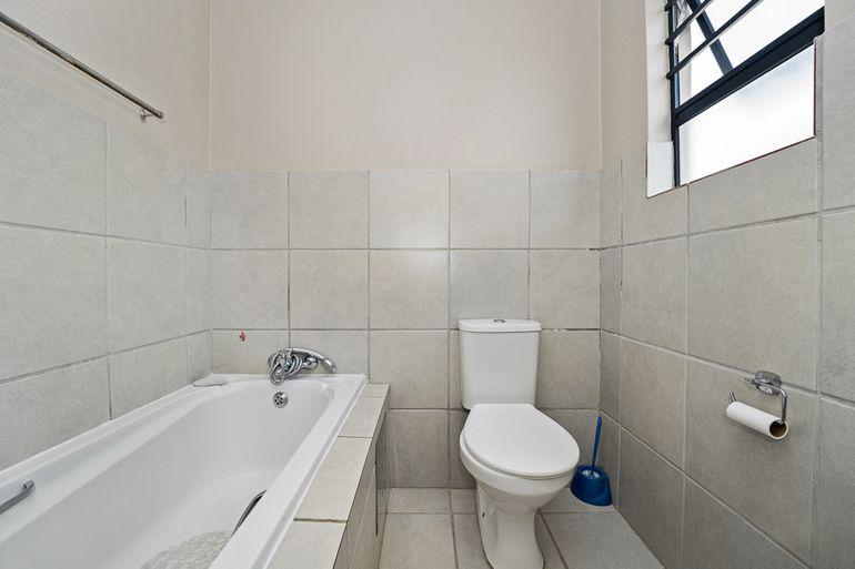 3 Bedroom Property for Sale in Summerset Gauteng