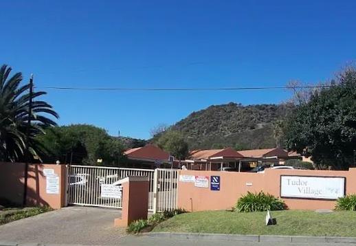 To Let 2 Bedroom Property for Rent in Alan Manor Gauteng