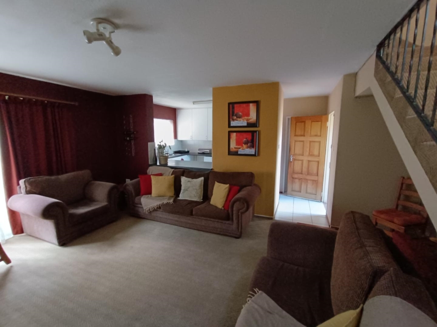 3 Bedroom Property for Sale in Heuwelsig Estate Gauteng