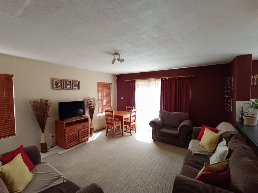 3 Bedroom Property for Sale in Heuwelsig Estate Gauteng