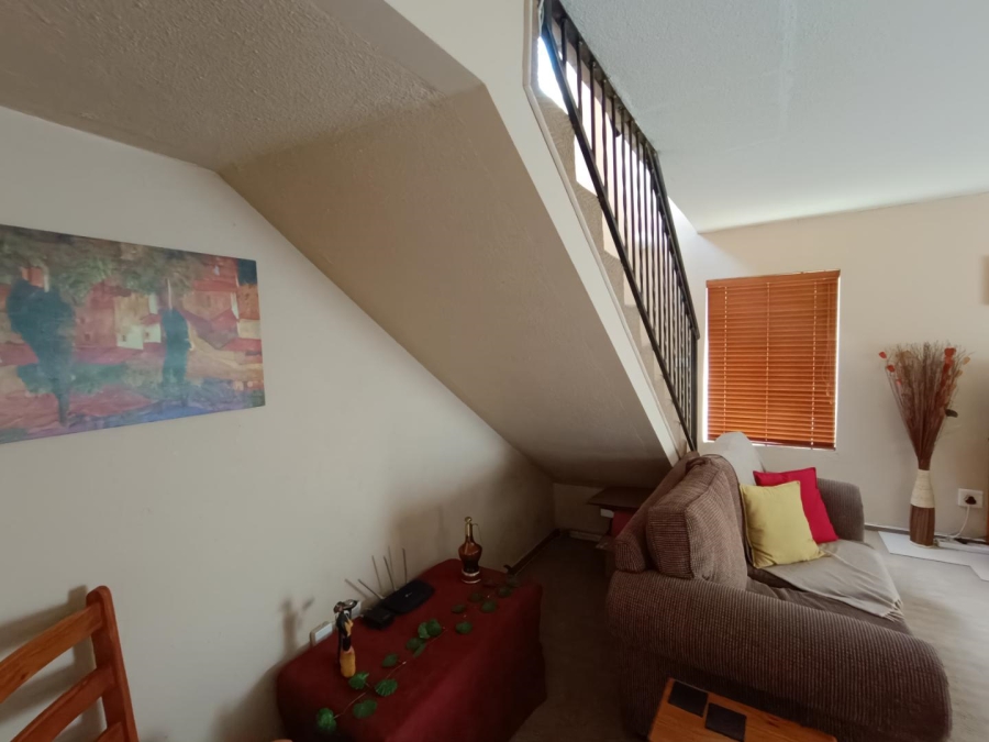 3 Bedroom Property for Sale in Heuwelsig Estate Gauteng