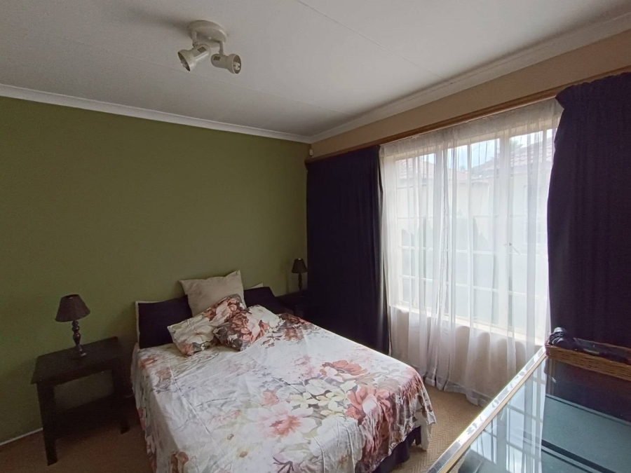 3 Bedroom Property for Sale in Heuwelsig Estate Gauteng