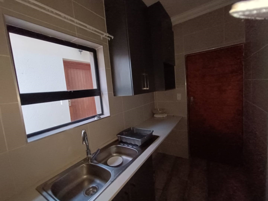 3 Bedroom Property for Sale in Thatchfield Hills Gauteng