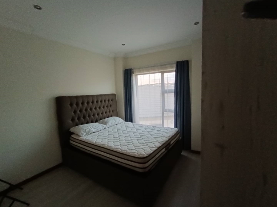 3 Bedroom Property for Sale in Thatchfield Hills Gauteng