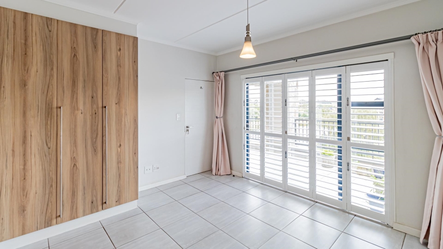 2 Bedroom Property for Sale in Waterfall Gauteng