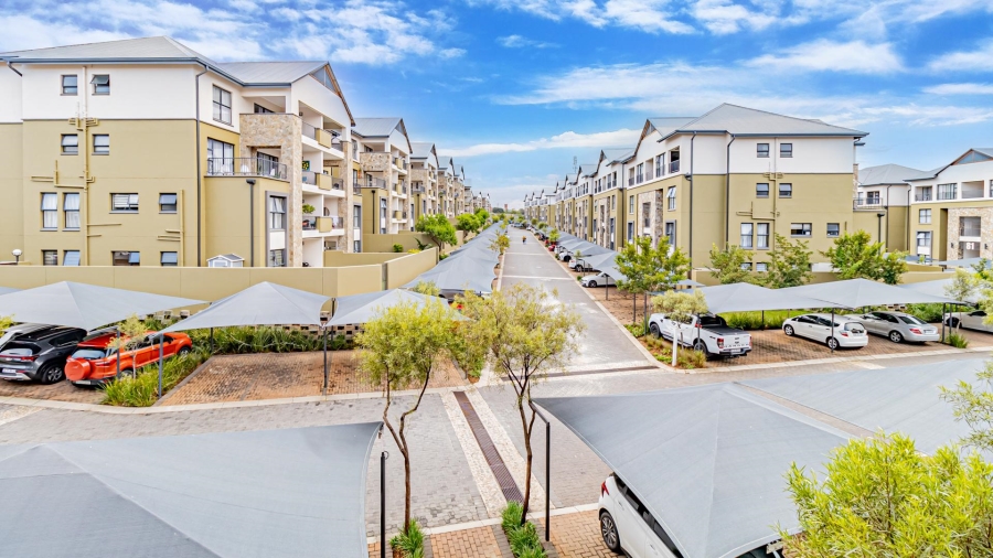 2 Bedroom Property for Sale in Waterfall Gauteng