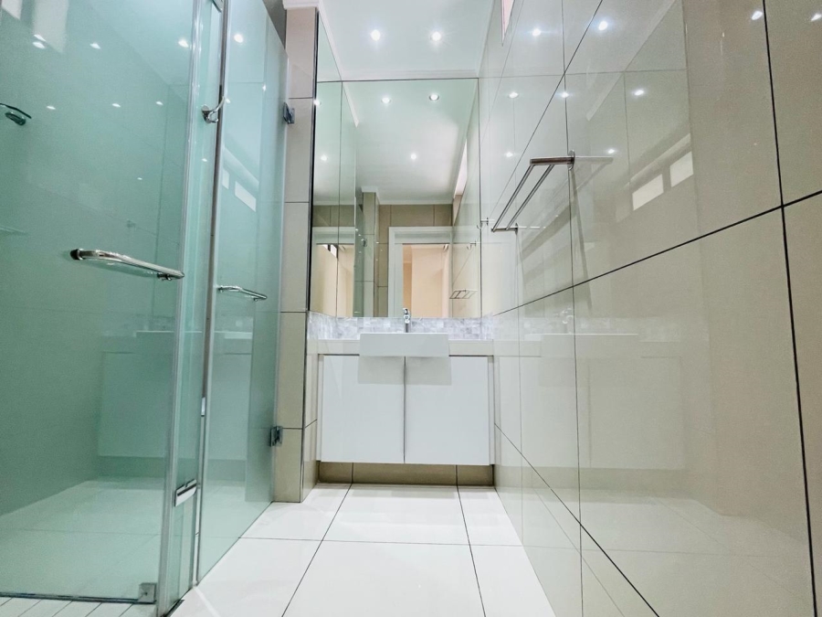 To Let 3 Bedroom Property for Rent in Morningside Gauteng