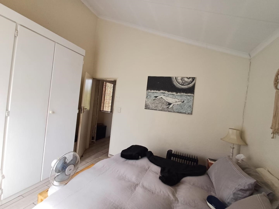 2 Bedroom Property for Sale in Sonneglans Gauteng