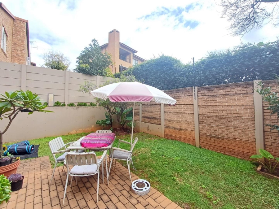 2 Bedroom Property for Sale in Sonneglans Gauteng